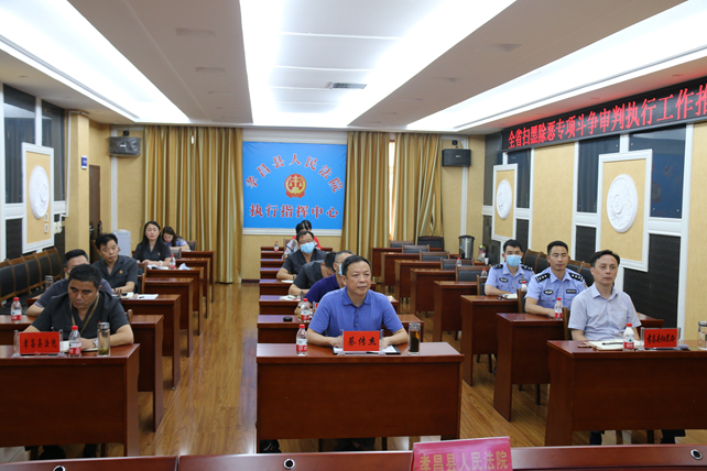 99ad4114f21b8c43e0061853842a4be_副本.jpg